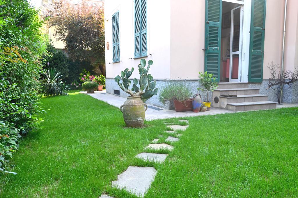 Bed and Breakfast Al Giardino Degli Artisti Cairo Montenotte Exterior foto